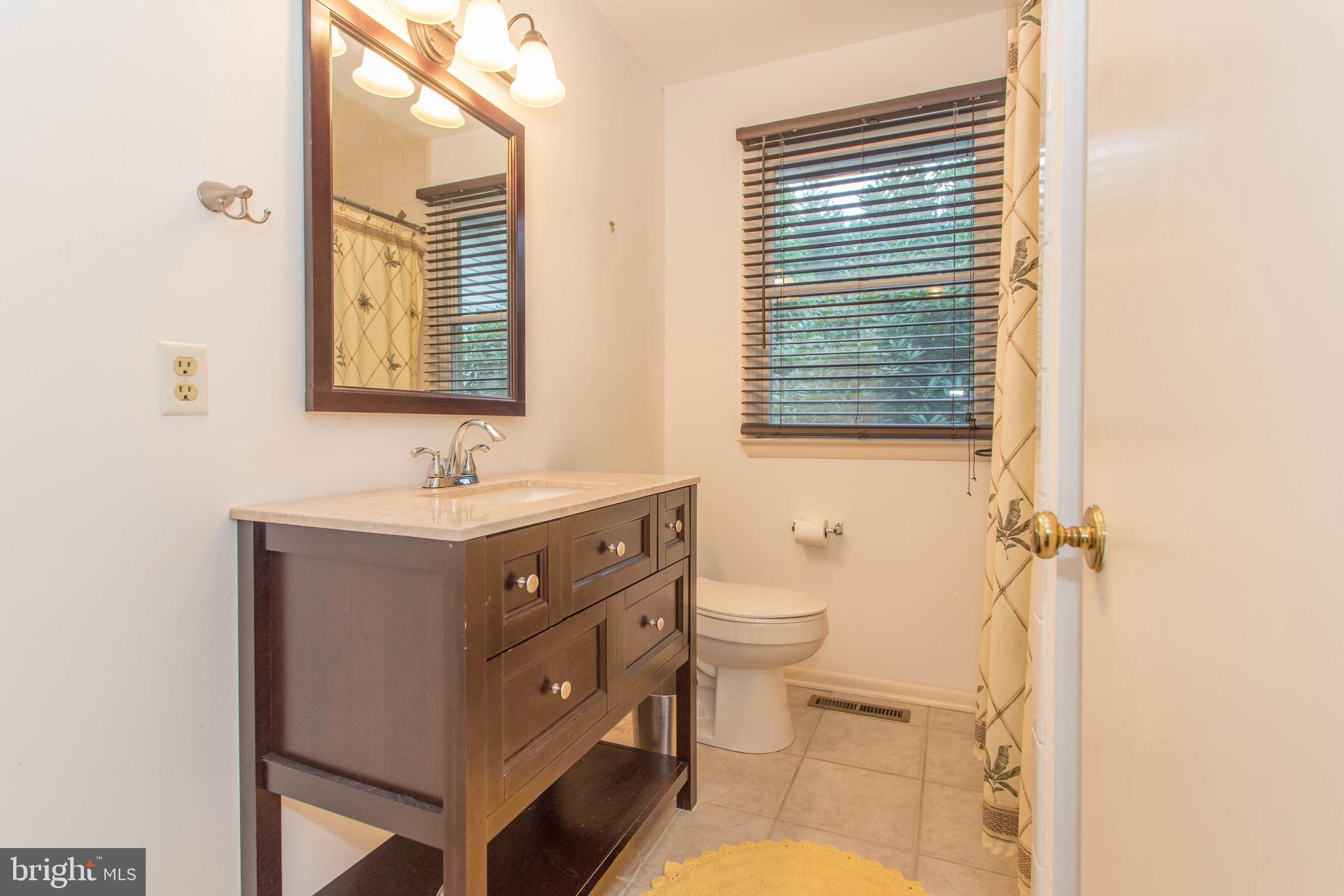 25 Coventry Road Rehoboth Beach, DE 19971 - Photo 20 of 25 Guest Bath with tub/whirlpool spa
