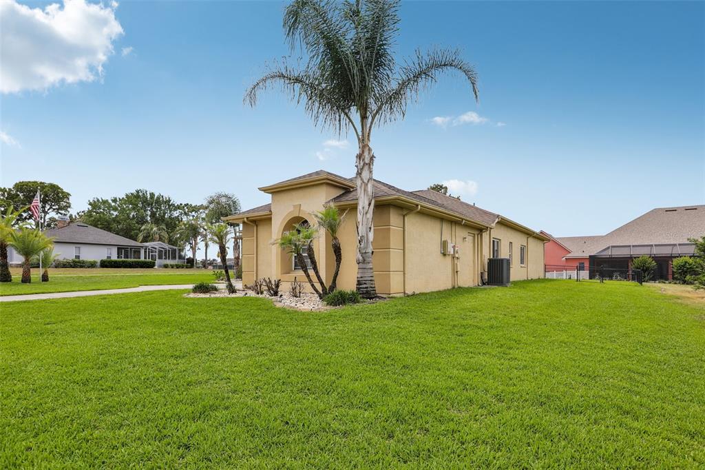 3542 Conifer Loop Spring Hill, FL 34609 - Photo 21 of 39
