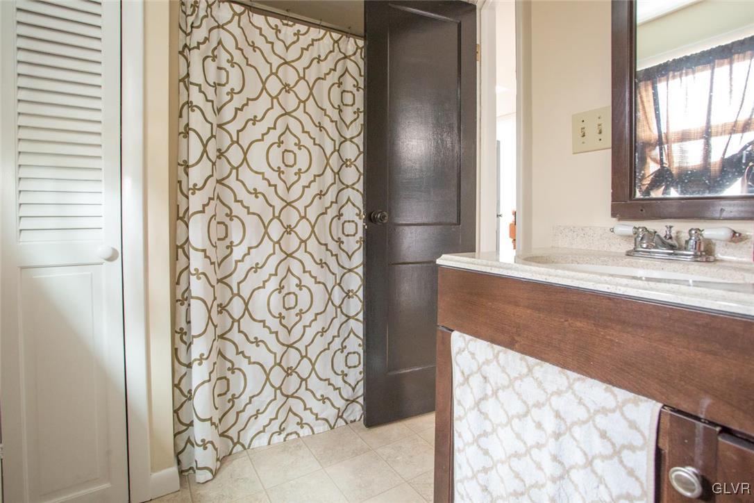 139 Cedar Road Hellertown, PA 18055 - Photo 14 of 19 Gallery Image 14