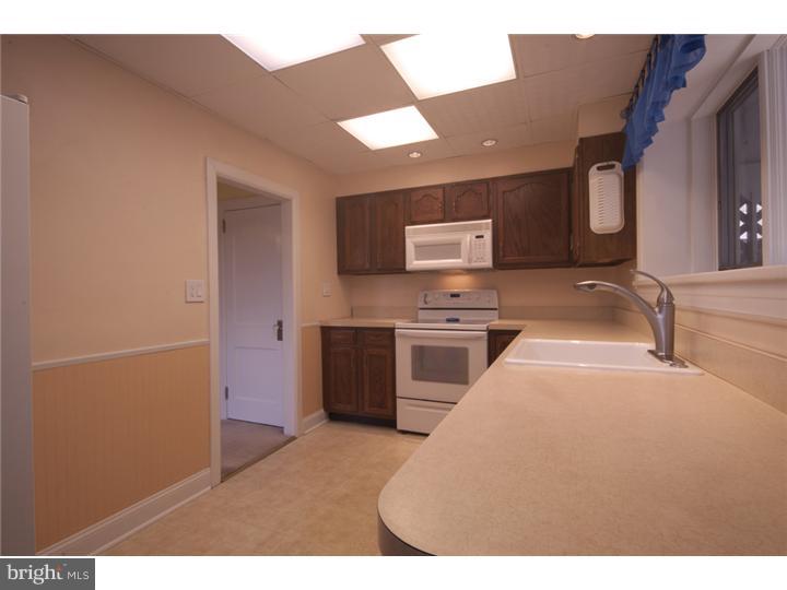 1010 Terrace Road Willow Grove, PA 19090 - Photo 10 of 18 Gallery Image 10