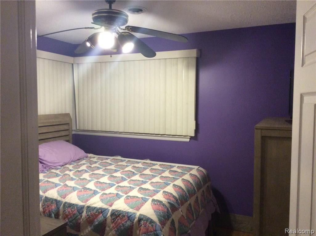 25281 Code Road Southfield, MI 48033 - Photo 45 of 53 IMG_0079.JPG