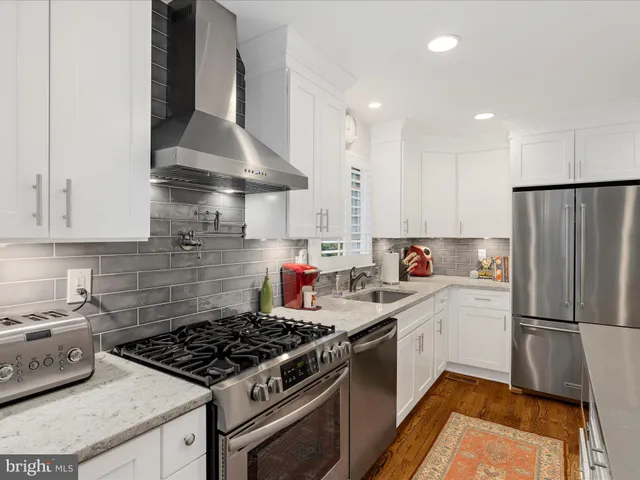 $1,050,000 | 1868 Lynnfield Drive, Annapolis, MD 21401