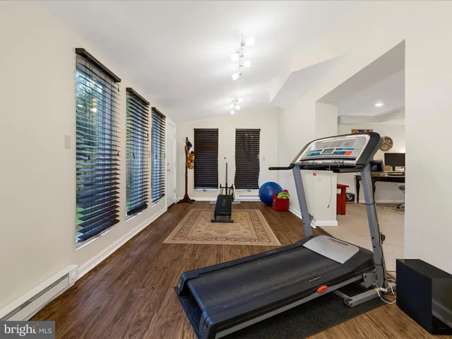 $1,050,000 | 1868 Lynnfield Drive, Annapolis, MD 21401