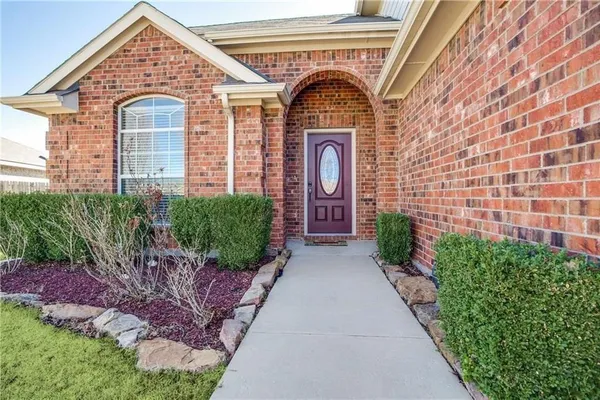 $2,350 | 9909 Laurel Cherry Drive, McKinney, TX 75072