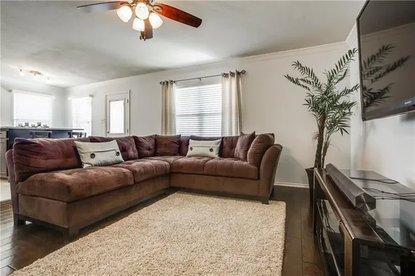 $2,350 | 9909 Laurel Cherry Drive, McKinney, TX 75072