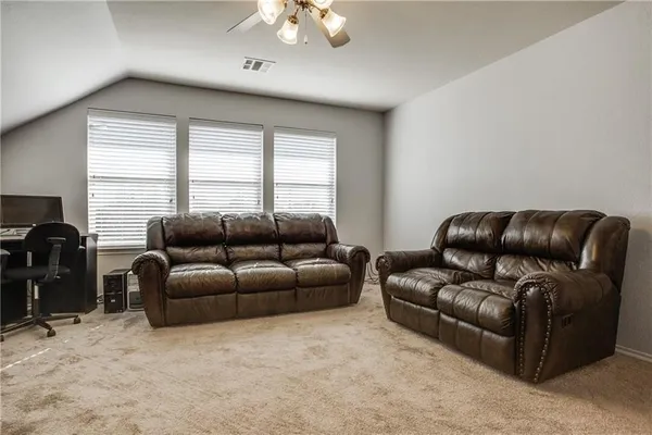 $2,350 | 9909 Laurel Cherry Drive, McKinney, TX 75072