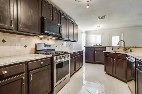 $2,350 | 9909 Laurel Cherry Drive, McKinney, TX 75072