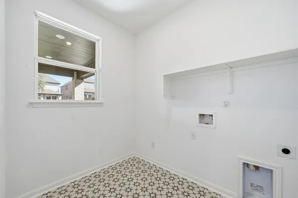 $696,644 | 304 Kristen Oak Drive, Georgetown, TX 78628