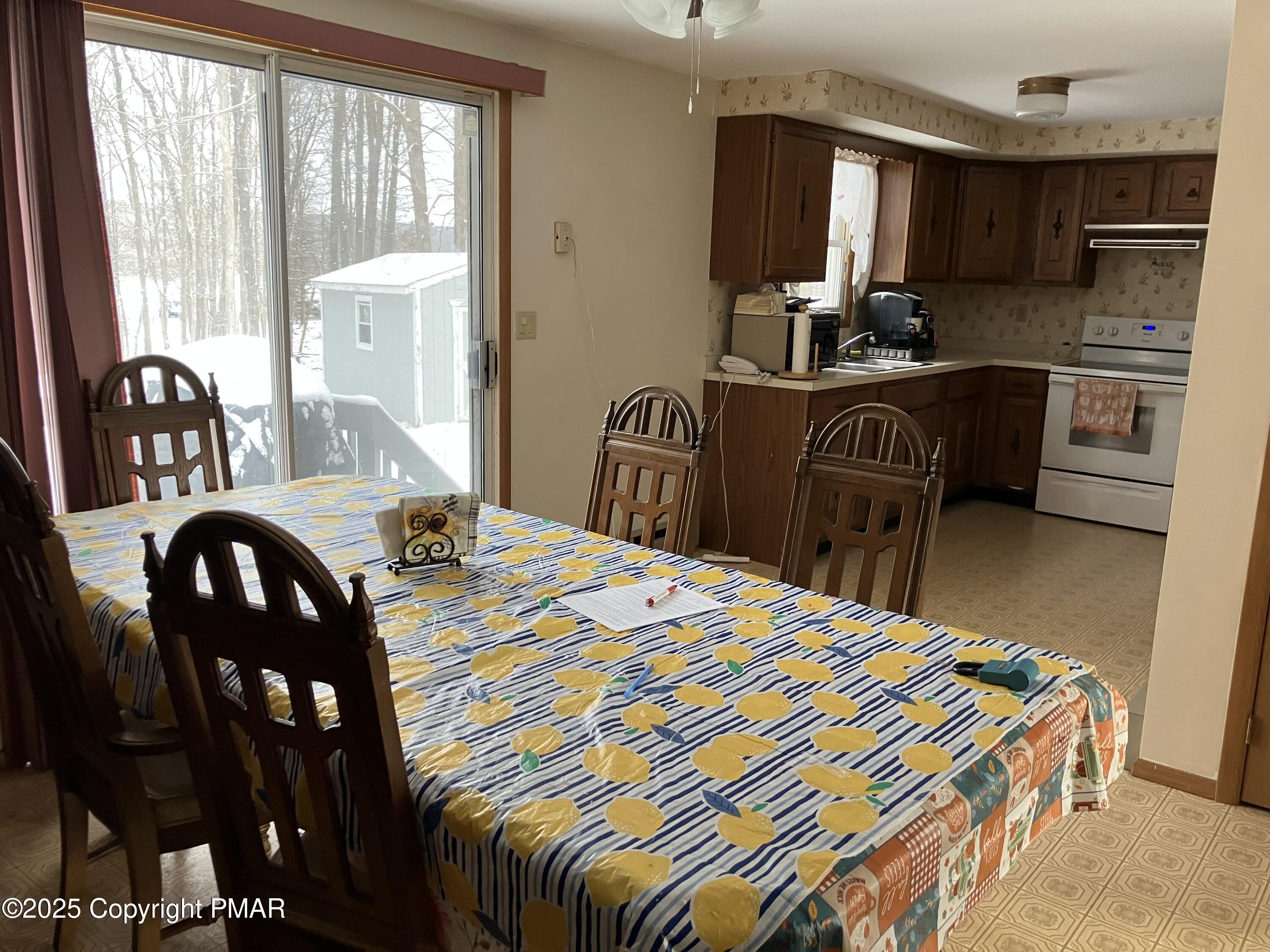 367 Mountain Road Albrightsville, PA 18210 - Photo 12 of 23 IMG_3450