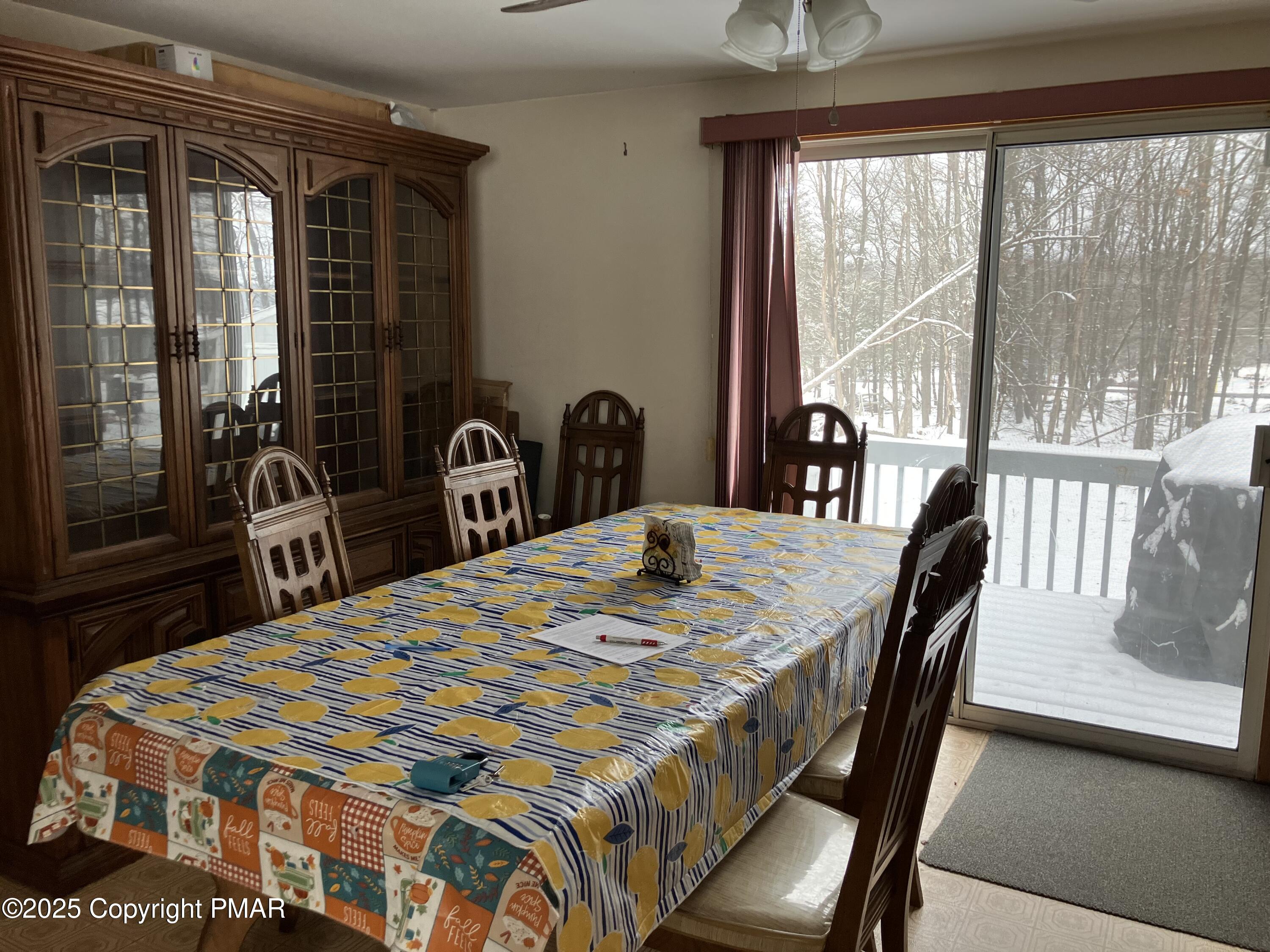 367 Mountain Road Albrightsville, PA 18210 - Photo 8 of 23 IMG_3440