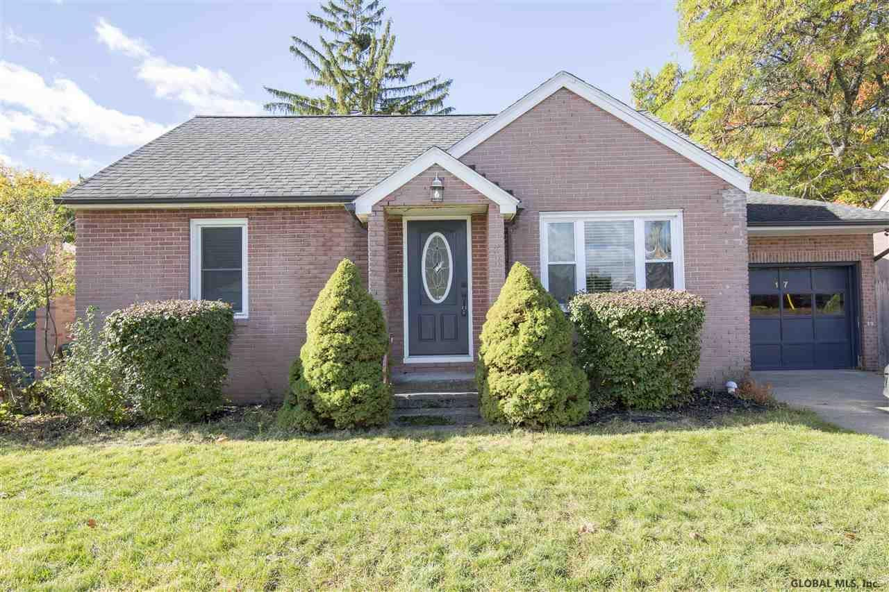 17 Birch Tree Road Colonie, NY 12205 - Photo 1 of 15 Photo 1