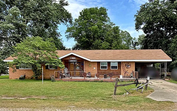 $164,900 | 5862 East Freelandville Road, Oaktown, IN 47561