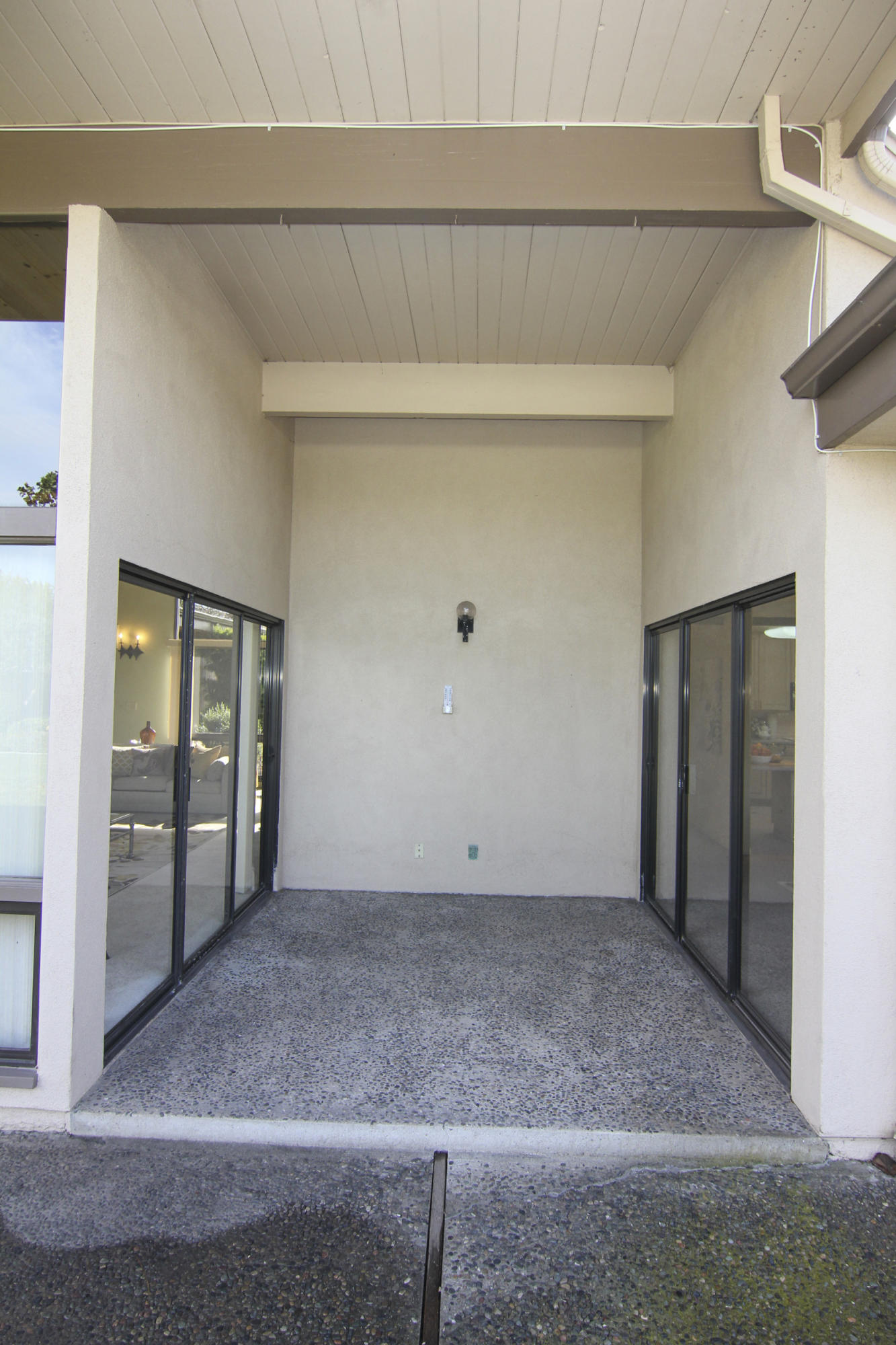 5280 Austin Road Santa Barbara, CA 93111 - Photo 21 of 31 Covered Patio