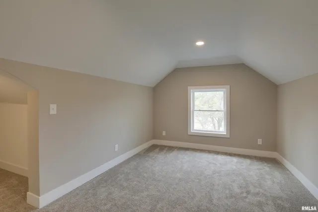 $435,000 | 1431 Hwy 104 Quincy Il 62305, Quincy, IL 62305