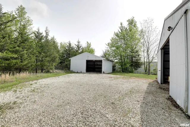 $435,000 | 1431 Hwy 104 Quincy Il 62305, Quincy, IL 62305