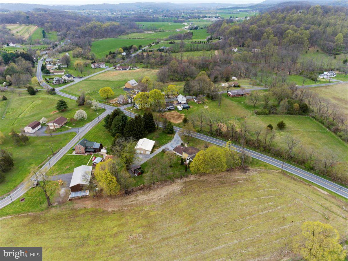 1296 Fritztown Road Reinholds, PA 17569 - Photo 11 of 60 Gallery Image 11