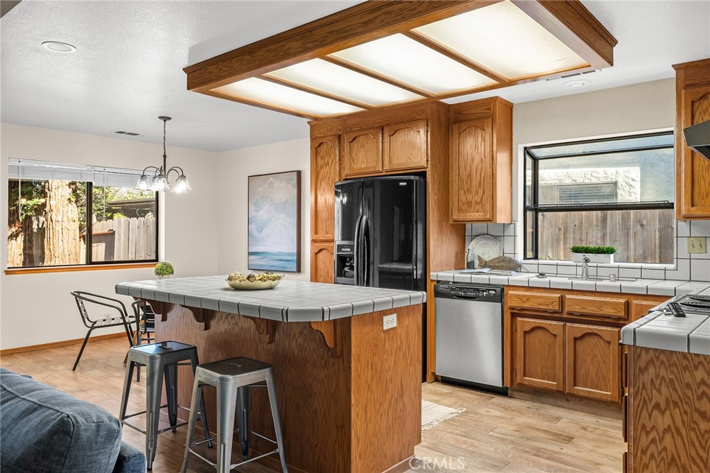 250 Picholine Way Chico, CA 95928 - Photo 15 of 53