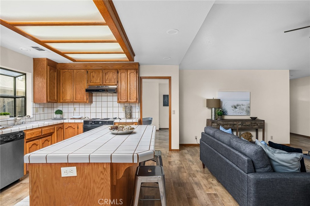 250 Picholine Way Chico, CA 95928 - Photo 18 of 53