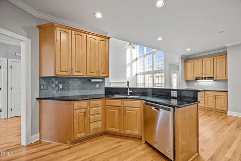 $750,000 | 120 Nolen Lane, Chapel Hill, NC 27516