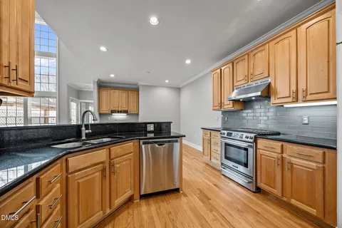 $750,000 | 120 Nolen Lane, Chapel Hill, NC 27516