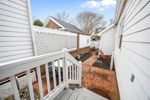 $750,000 | 120 Nolen Lane, Chapel Hill, NC 27516