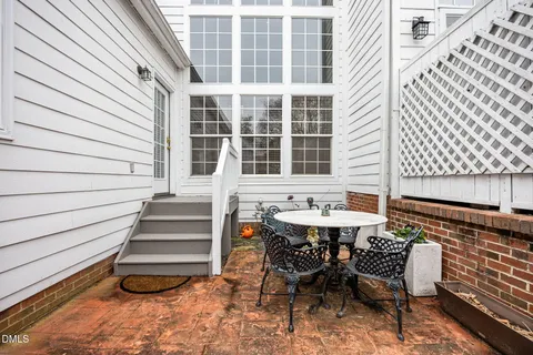 $750,000 | 120 Nolen Lane, Chapel Hill, NC 27516