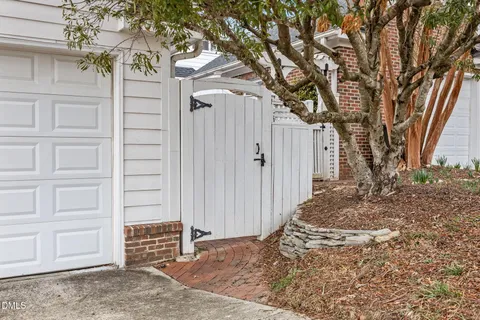 $750,000 | 120 Nolen Lane, Chapel Hill, NC 27516