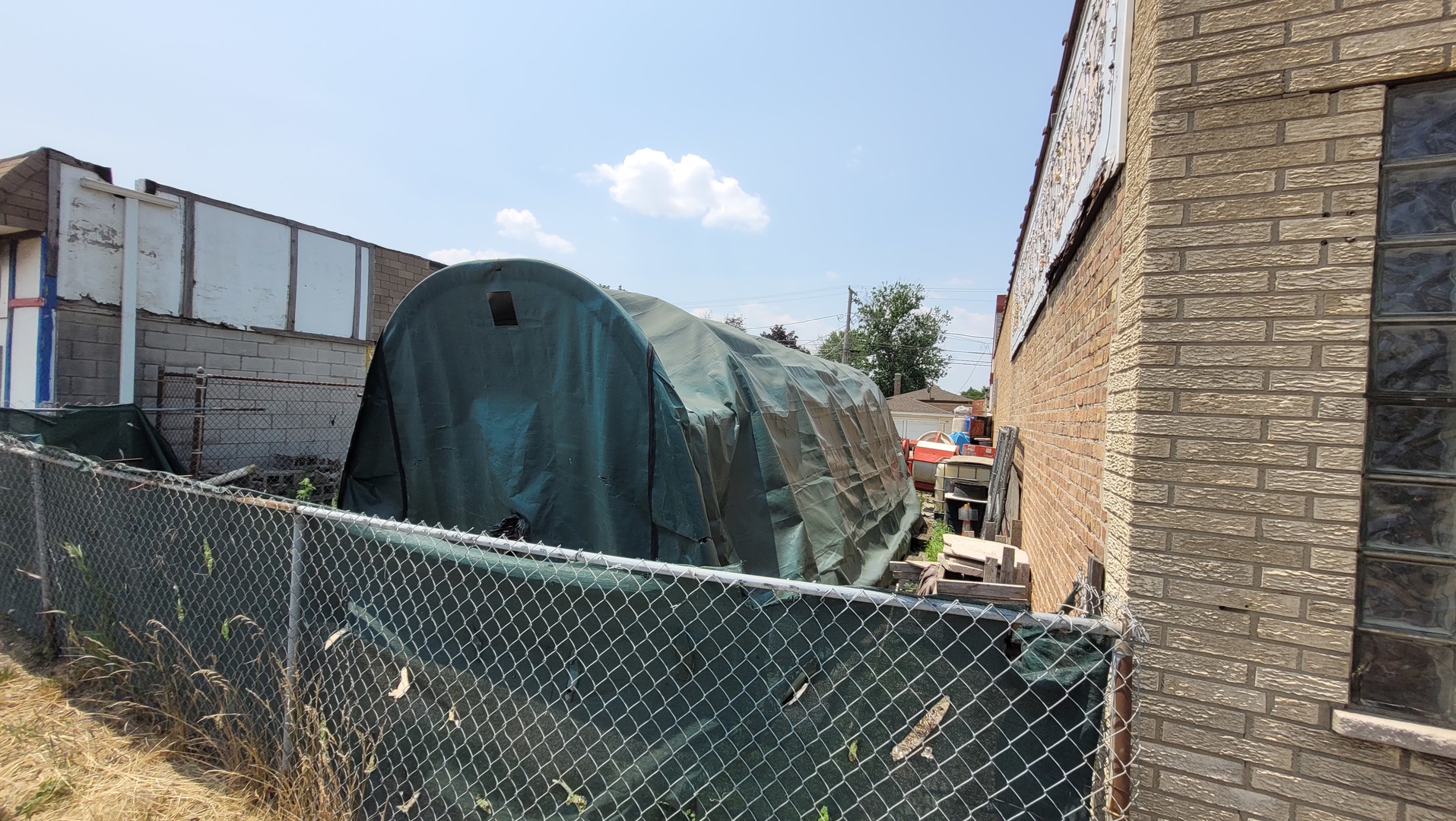 5416 South Harlem Avenue Summit, IL 60501 - Photo 2 of 8 a view of balcony