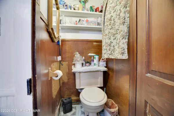 $299,900 | 39 Lackawanna Avenue, East Stroudsburg, PA 18301