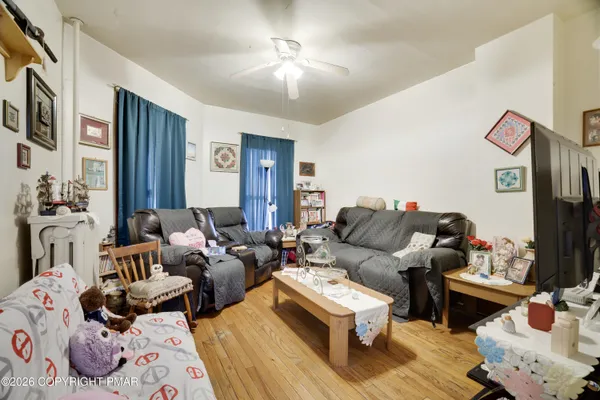 $299,900 | 39 Lackawanna Avenue, East Stroudsburg, PA 18301