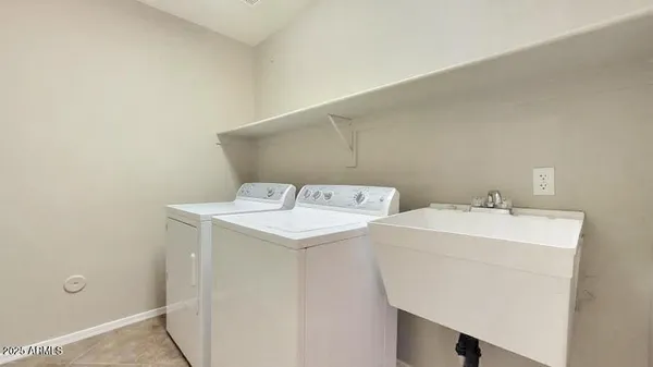 $2,150 | 3523 West Chama Drive, Glendale, AZ 85310