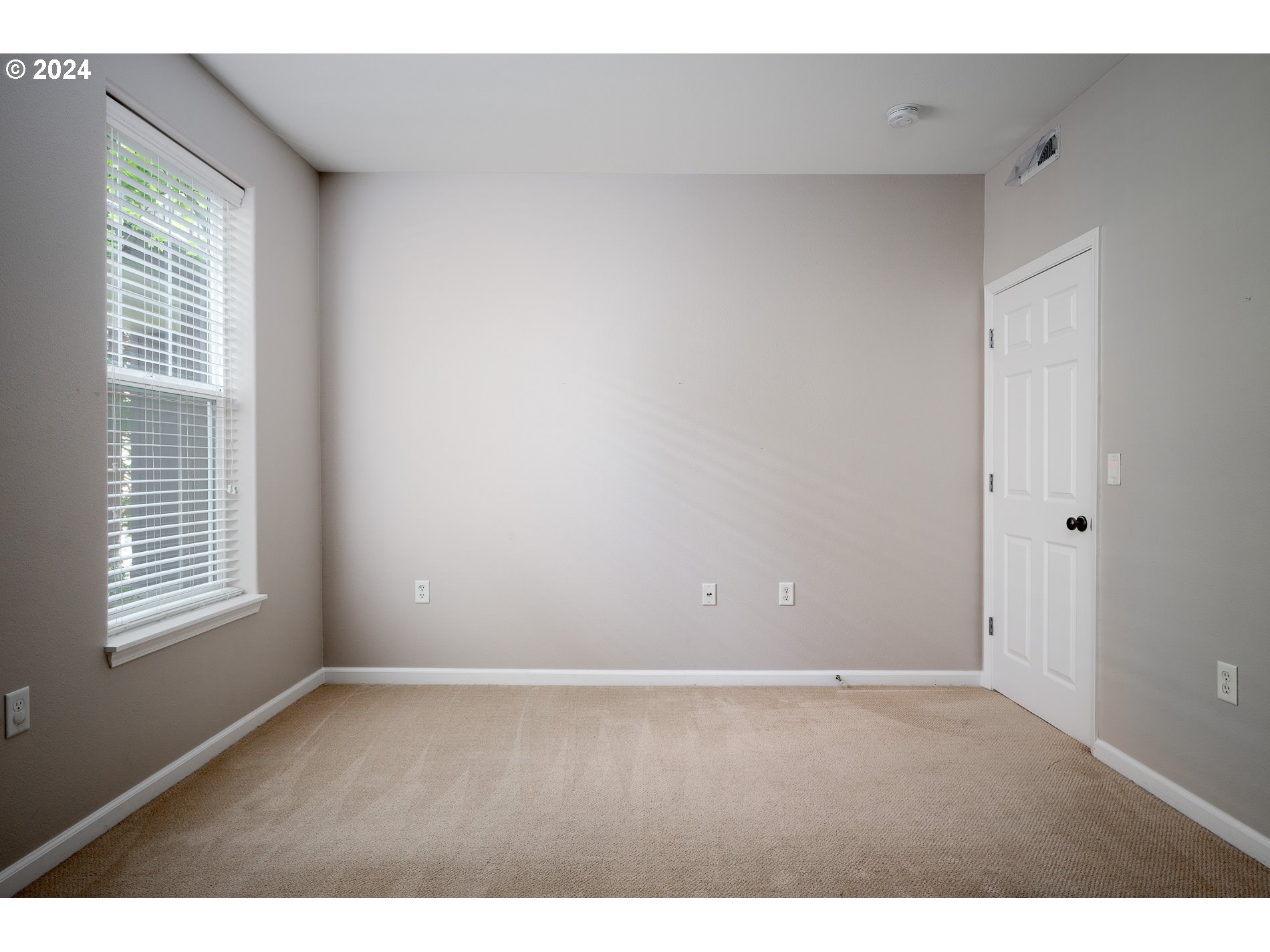 2395 Snowberry Ridge Court West Linn, OR 97068 - Photo 22 of 37 a view of an empty room with a window