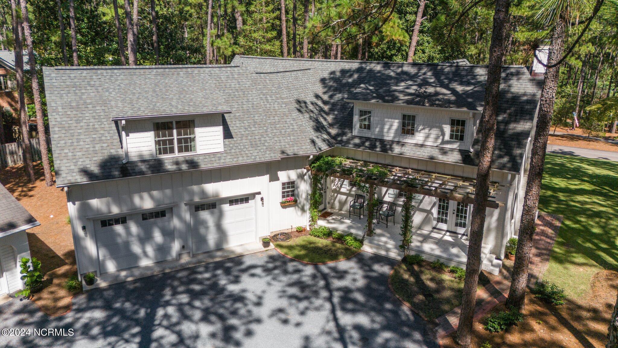 215 Daffodil Road Southern Pines, NC 28387 - Photo 48 of 65 7-web-or-mls-DJI_20240903144603_0548_D