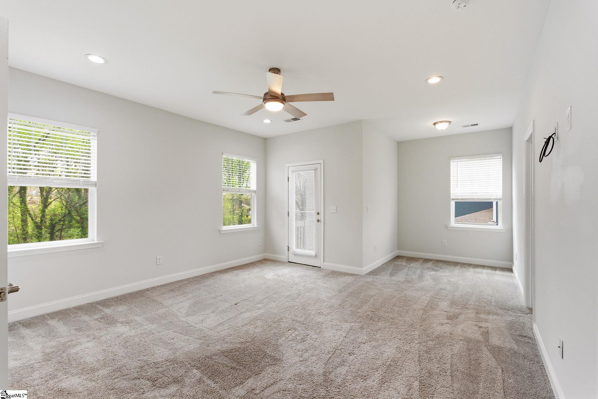 215 Wrightwood Lane Greer, SC 29650 - Photo 14 of 31
