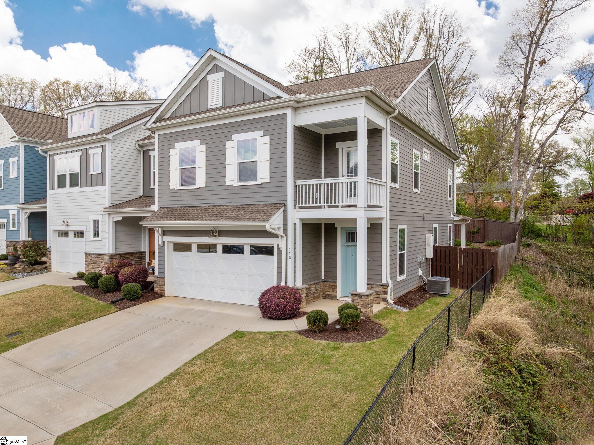 215 Wrightwood Lane Greer, SC 29650 - Photo 2 of 31