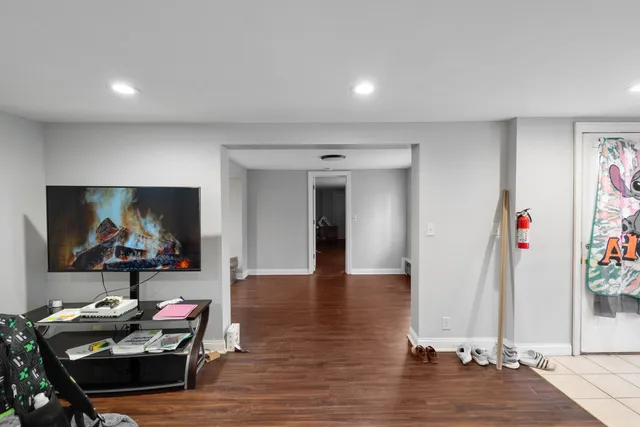 $330,000 | 218 North 26th Street, Kalamazoo, MI 49048