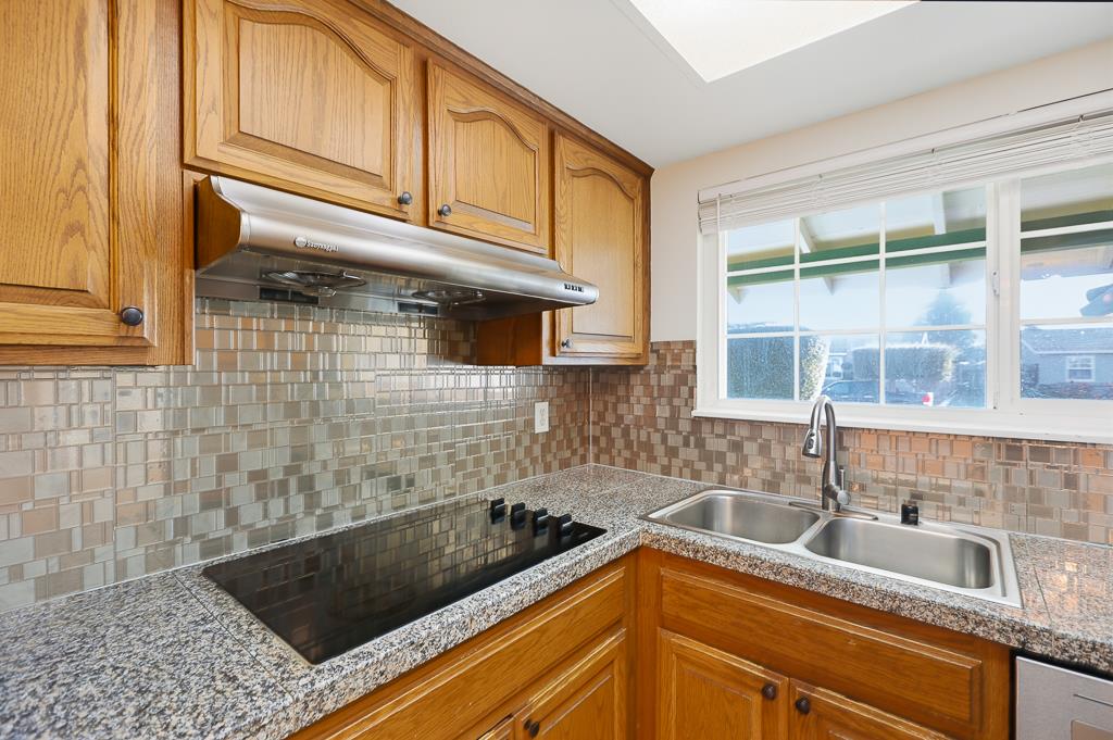 2903 Begonia Street Union City, CA 94587 - Photo 7 of 23