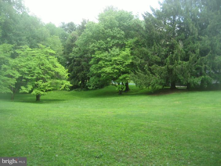 690 Red Lion Road Kennett Square, PA 19348 - Photo 4 of 18 Gallery Image 4