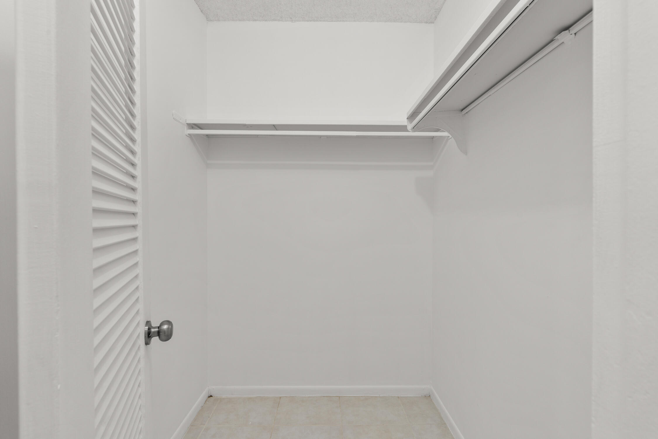 626 Northwest 13th Street, Unit 310 Boca Raton, FL 33486 - Photo 20 of 24 DSC05365