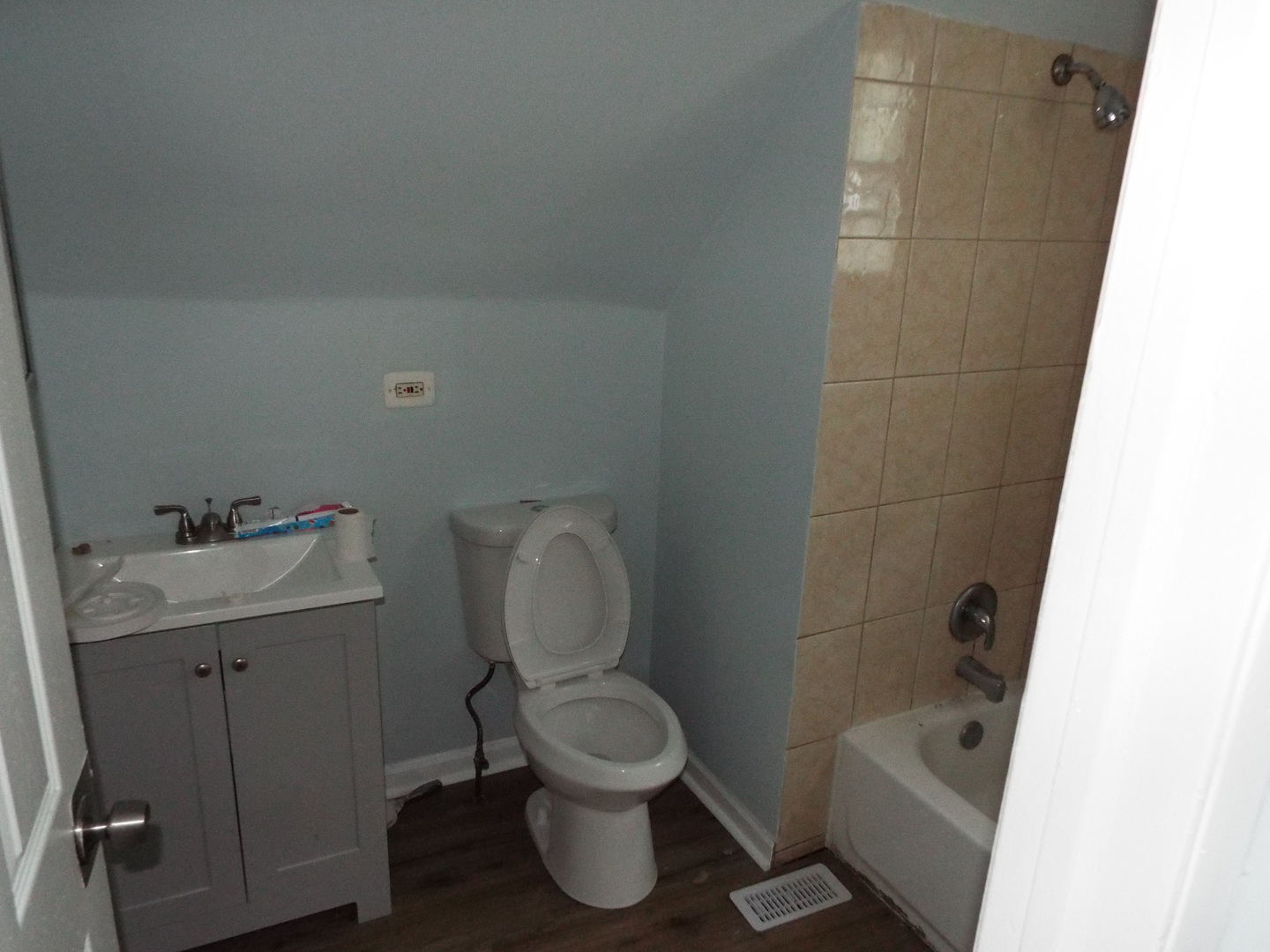 706 East 72nd Street Chicago, IL 60619 - Photo 11 of 18