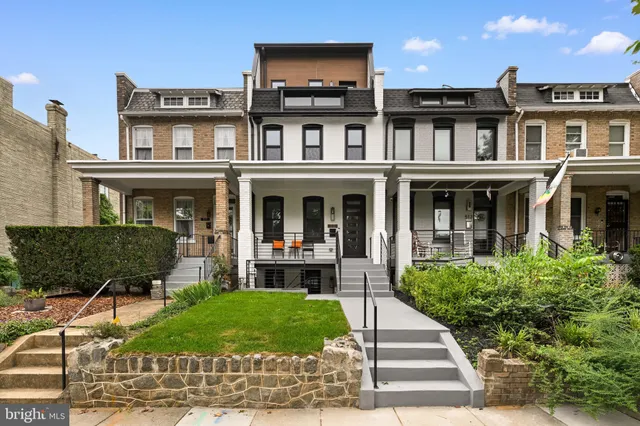 $2,599,000 | 515 Kentucky Avenue Southeast, Washington, DC 20003