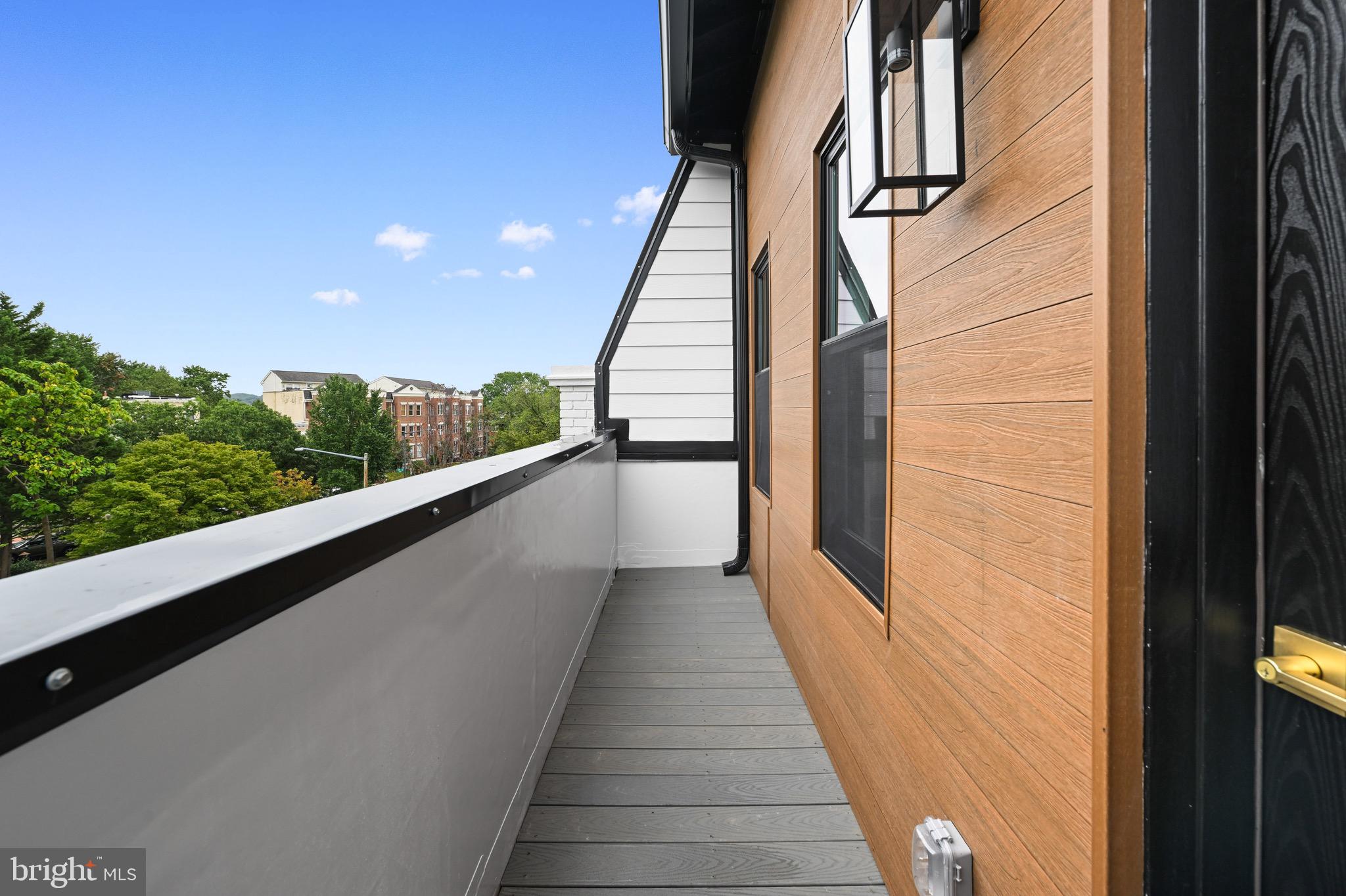 515 Kentucky Avenue Southeast Washington, DC 20003 - Photo 34 of 52