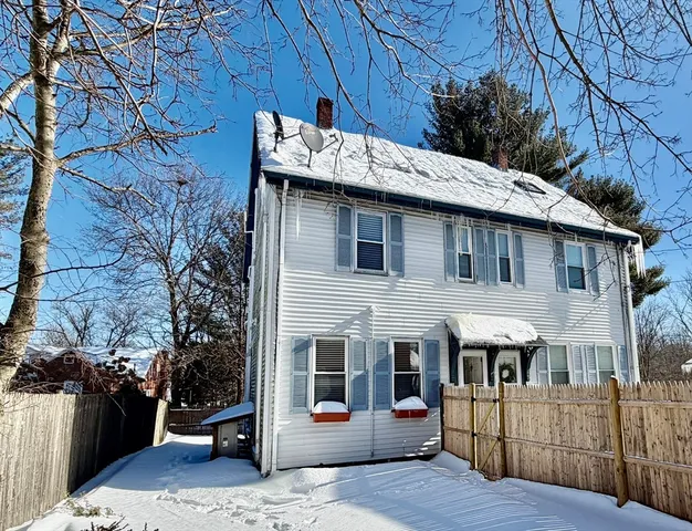 $2,950 | 12 Hall Place, Unit 1, Quincy, MA 02169