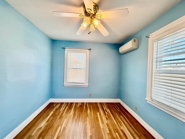 $2,950 | 12 Hall Place, Unit 1, Quincy, MA 02169