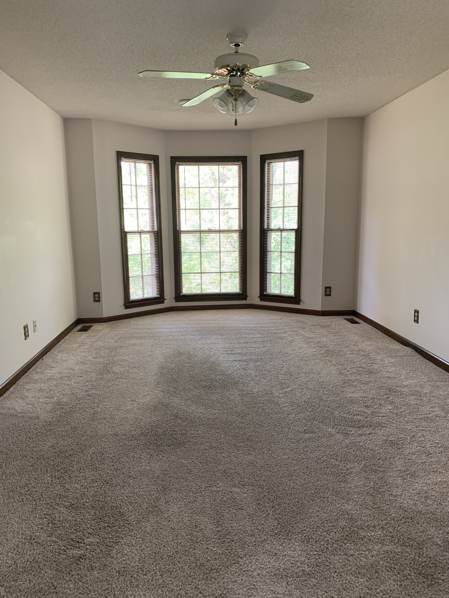 136 South Richview Road Clarksville, TN 37043 - Photo 13 of 43 Gallery Image 13