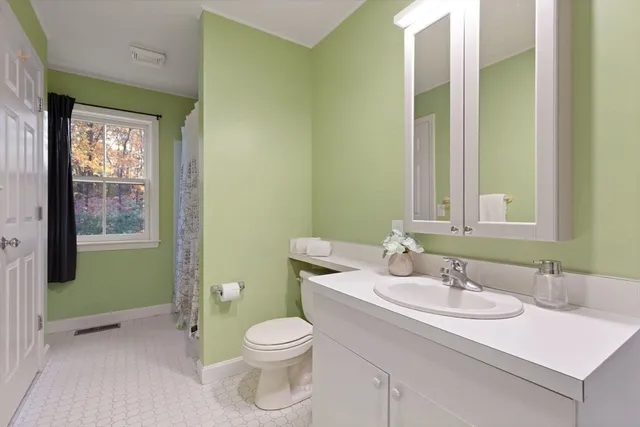 $619,000 | 29d S Commons, Unit D, Lincoln, MA 01773