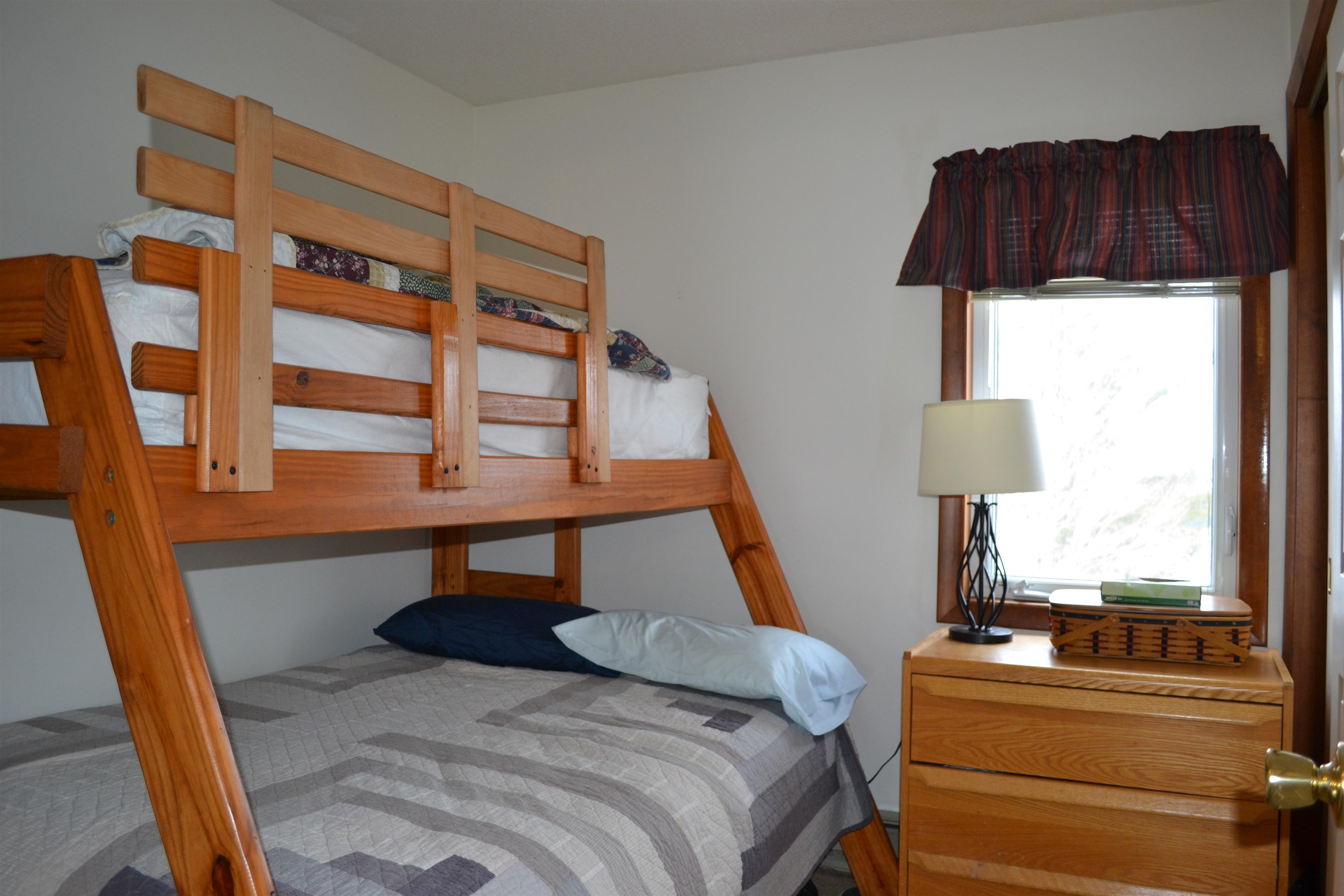 264 Slopeside Road, Unit 1003 Jay, VT 05859 - Photo 6 of 11