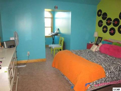 3890 Clinton Macon Road Clinton, MI 49236 - Photo 13 of 17 20095969-12.JPG