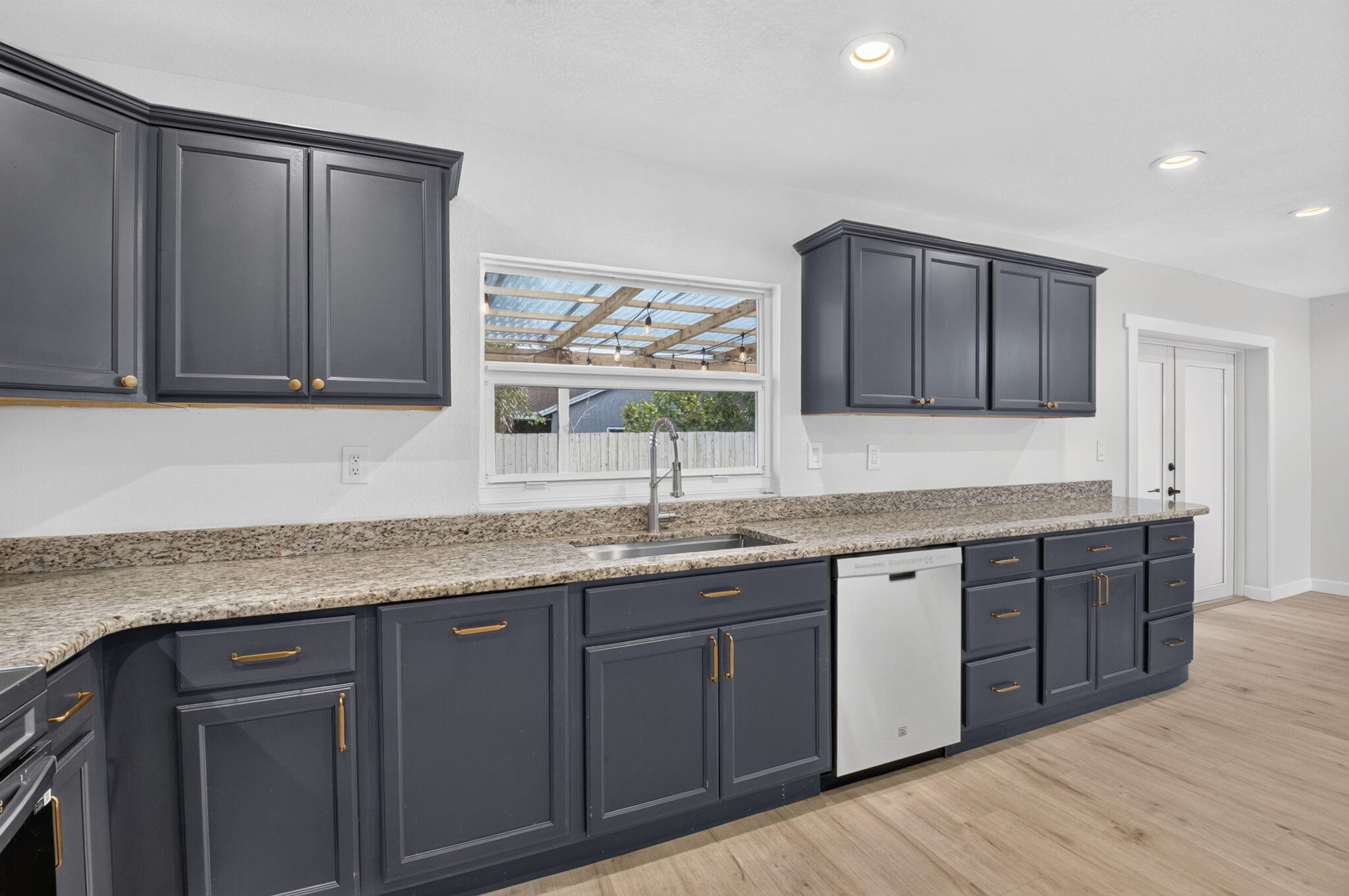 9686 Southwest 2nd Street Boca Raton, FL 33428 - Photo 8 of 20 15-web-or-mls-DSC_9167