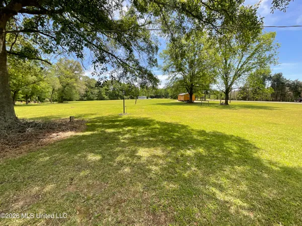 $135,000 | 12007 Highway 16, Benton, MS 39039